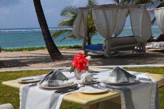 dining-img01
